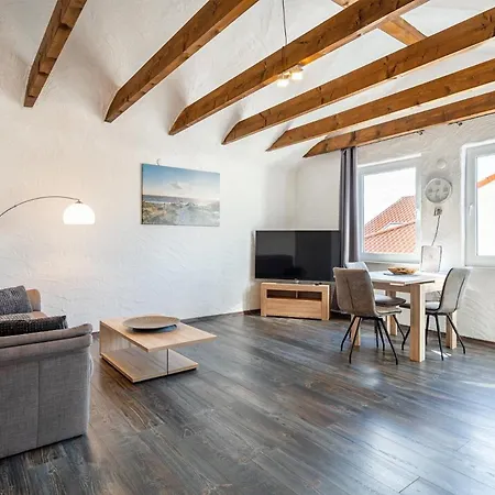 Appartamento Nr 6 Ewiges Mit Loggia *