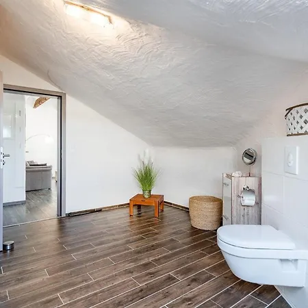 Nr 6 Ewiges Mit Loggia Appartamento *