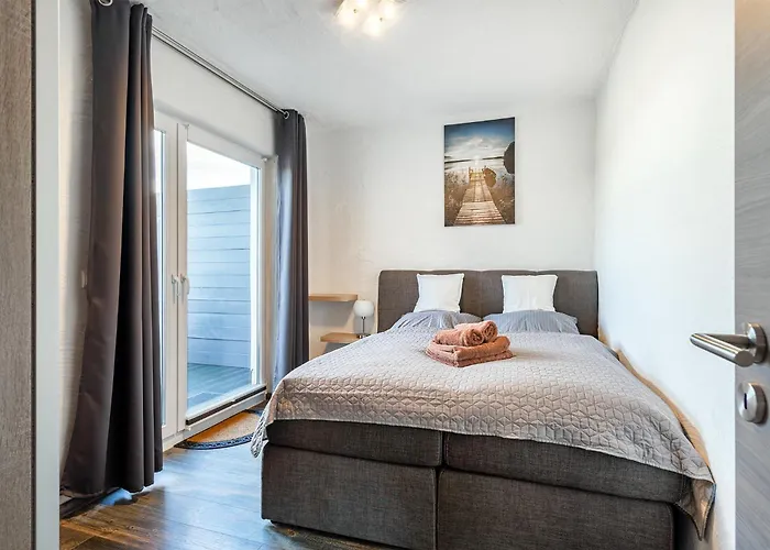 Apartamento Ewiges Mit Loggia Und Schoenem Ausblick Am Badesee Tannenhausen